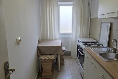 Garsonieră decomandată, mobilată în Mioveni - 2