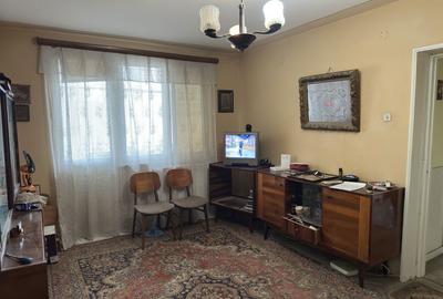 Apartament cu 2 camere nedecomandat în Central - 1