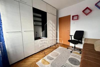 Apartament cu 3 camere semidecomandat, mobilat în Dacia - 12