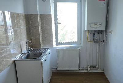 Vand apartament 2 camere in Deva, zona Micro 15 (Lidl), izolat - 12