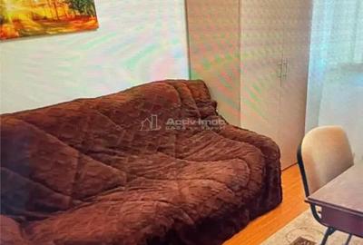 Apartament cu 3 camere semidecomandat în Central - 2