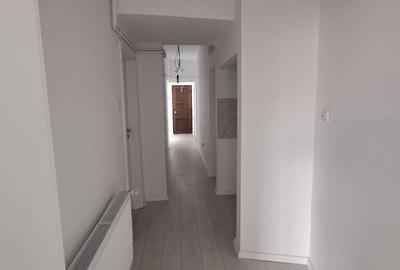 Apartament cu 4 camere decomandat, mobilat în Rosetti - 3