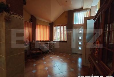 Apartament cu 3 camere decomandat, mobilat în Central - 6