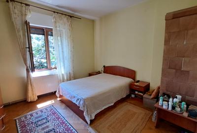 APARTAMENT 2 CAMERE IN BLOC DE 2 ETAJE - 10