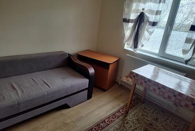 Apartament cu 2 camere decomandat în Gării - 2