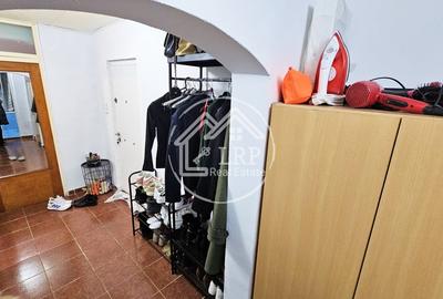 Apartament cu 2 camere decomandat în Decebal - 9