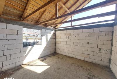 Casă cu 3 camere în Galbenu - 5