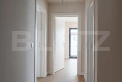 Casă cu 4 camere cu Teren 373 Mp în Central - 13