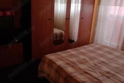 Apartament cu 3 camere decomandat în Micro 18 - 3