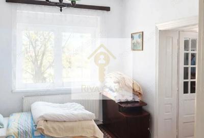 Casă cu 4 camere cu Teren 932 Mp în Iosia - 12