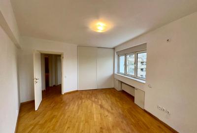 Apartament cu 5 camere, mobilat în Unirii - 13