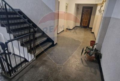 Apartament cu 2 camere. strada Mihai Viteazu, nr. 1 - 17
