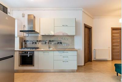 Apartament cu 3 camere semidecomandat, mobilat în Dămăroaia - 1