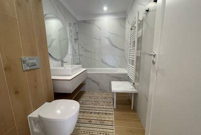 Studio 57 mp, etaj intermediar, cu balcon, situat in Urban Plaza Carpatilor - 5