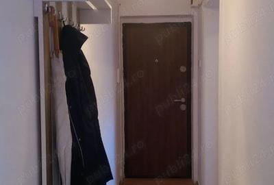 Apartament cu 2 camere nedecomandat în Tractorul - 10