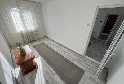 Apartament 2 camere zona Inel 2 - 5