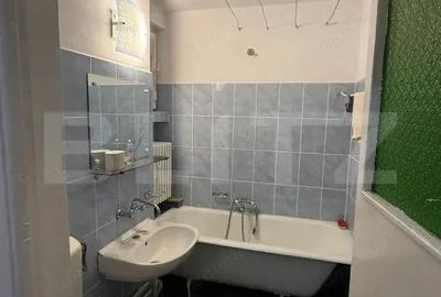 Apartament cu 3 camere decomandat în Ultracentral