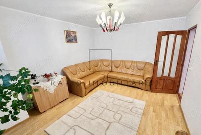 Apartament cu 3 camere decomandat în Central - 2