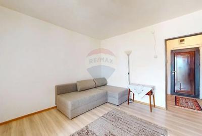 Garsonieră în Noua