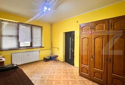 Camera de camin cu baie si bucatarie, zona Brazda lui Novac - 2