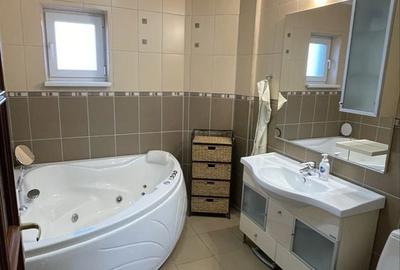 Apartament cu 2 camere decomandat în Florești - 12