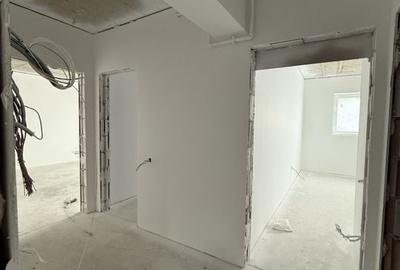 AP. 2 CAM. / AUCHAN TITAN / COMISION 0! - 6