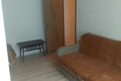 Garsonieră decomandată în Central - 8