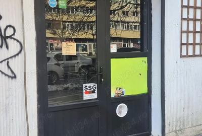 Spațiu comercial, de 16 mp, în Central - 3