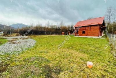 De vanzare casa de vacanta in Arpasu de Sus langa Pastravaria Albota - 10
