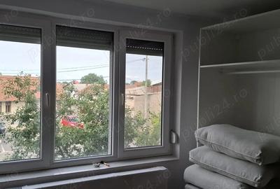 Apartament 3 camere salonta - 1