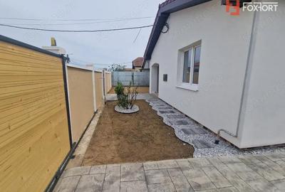 Casă cu 3 camere cu Garaj în Izvin - 8