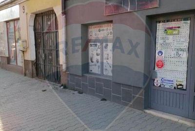Spațiu comercial, de 72 mp, în Central - 1