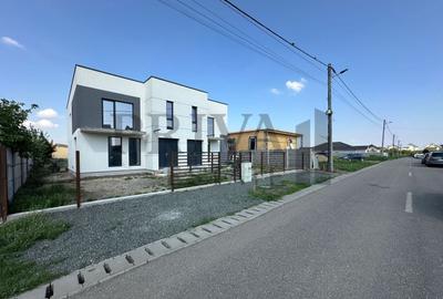 Duplex cu 4 camere cu Canalizare în Dumbrăvița - 2