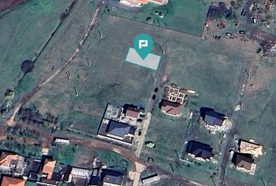 Loc de casa de 448mp în Livada - 2