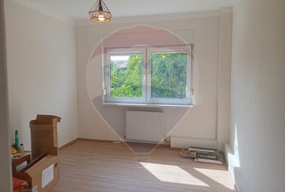Apartament superb, 3 camere,ULTRACENTRAL,complet renovat!!!! - 25