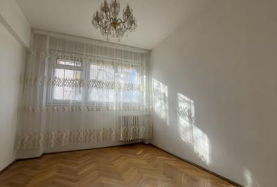 Apartament cu 3 camere semidecomandat în Bucur Obor - 5