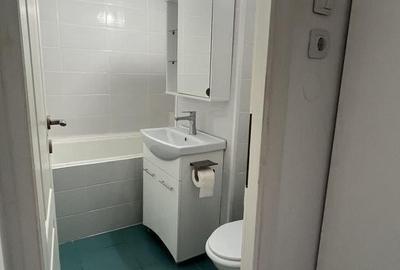 Garsonieră decomandată, mobilată în Titan - 10