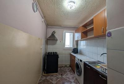 3 Camere Giulești, 60mp, Vedere Panoramică, Total de Renovat 3 Camere Giulești, 60mp, Vedere Panoramică, Total de Renovat - 13