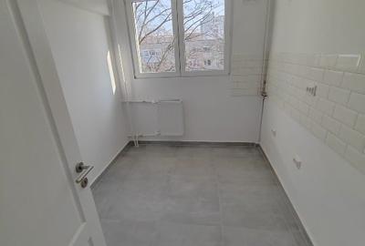 Apartament cu 3 camere semidecomandat în Titan - 5