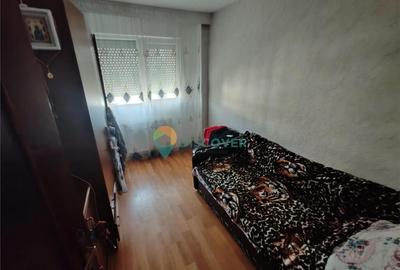 Zona Mioritei , 3 camere decomandate , 82500 Euro - 5