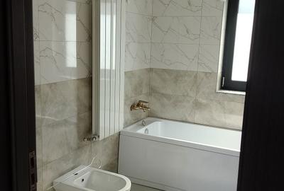 Casă cu 3 camere în Central - 1