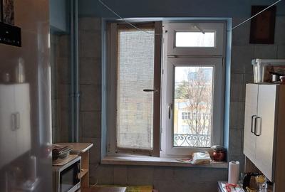 Apartament cu 3 camere semidecomandat în Drumul Taberei - 3