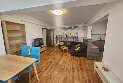 Apartament cu 3 camere decomandat, mobilat în Central