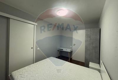 Apartament cu 3 camere semidecomandat, mobilat în UTA - 5