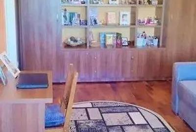 Semicentral - Vanzare apartament 2 camere - Str. Libertatii - 2