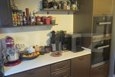 Vila de vanzare, cu 6 camere, 230 mp, zona Samurca?i - 25