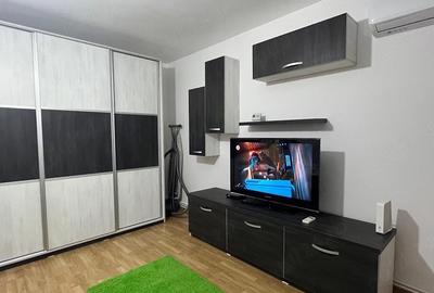 Apartament cu 3 camere decomandat în Central - 1