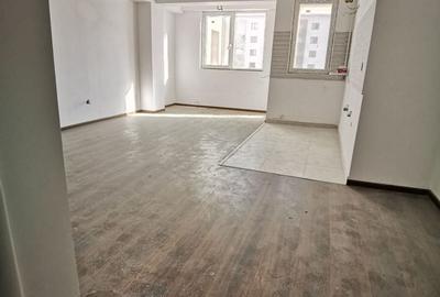 Apartament cu 2 camere în Tractorul - 7