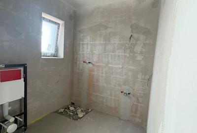 Casă cu 4 camere cu Teren 350 Mp în Ferneziu - 3