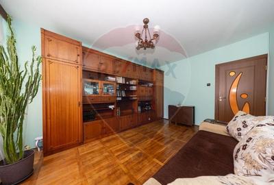 Apartament cu 3 camere decomandat, mobilat în Central - 8